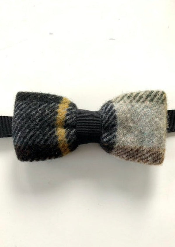 PROSAC ALWAYSMILE black/grey/mustard check wool pre-tied bow tie