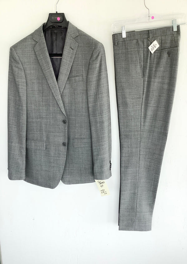 JOHN VARVATOS Mens grey glen plaid suit 2 button, 40R