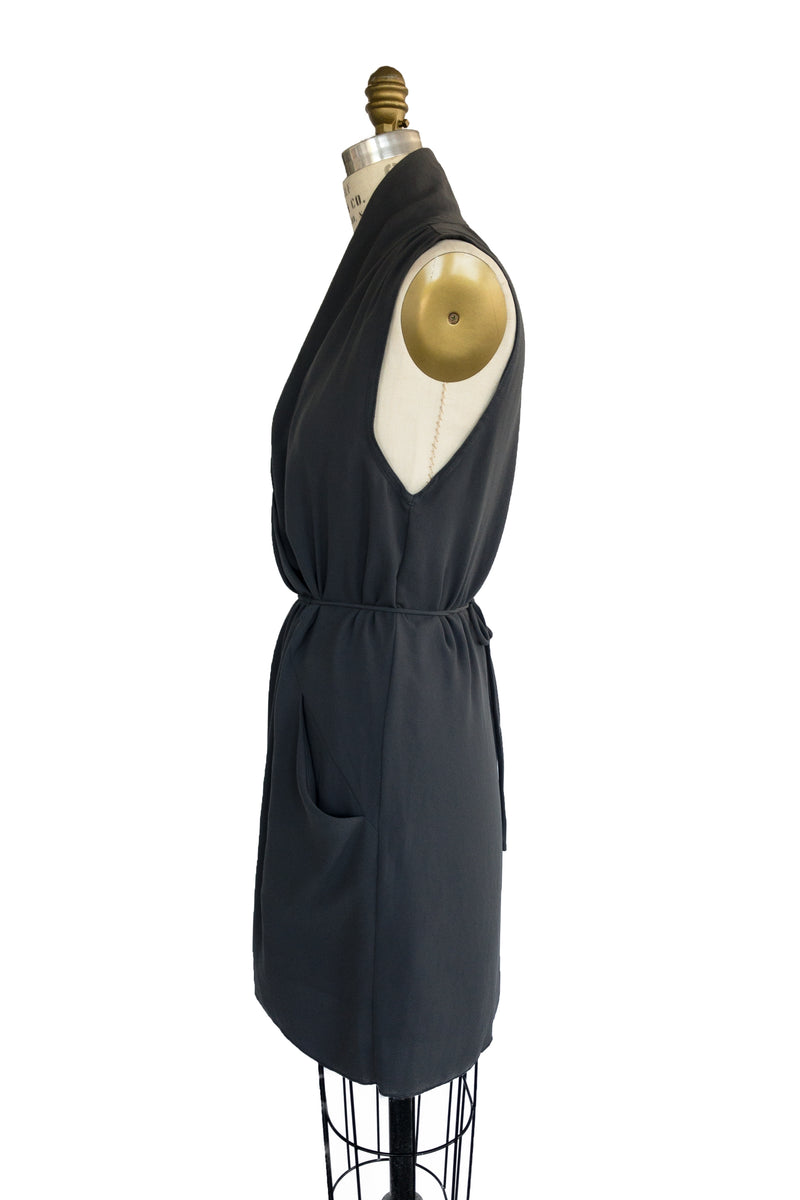 WILFRED Women's grey sleeveless shawl collar dress w/ adjustable waist, L