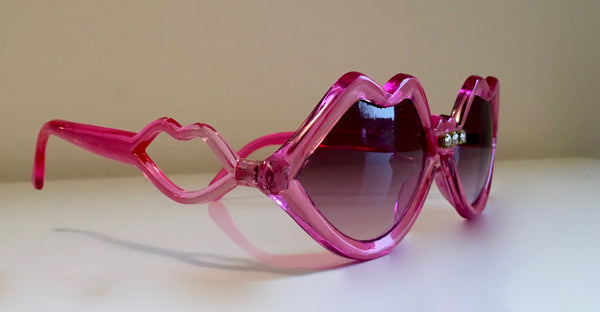 VINTAGE novelty clear pink lips with rhinestones on bridge sunglasses