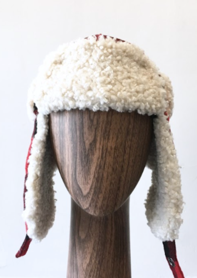 GAP red plaid wool trapper hat w/ faux shearling trim & fleece lining, NS