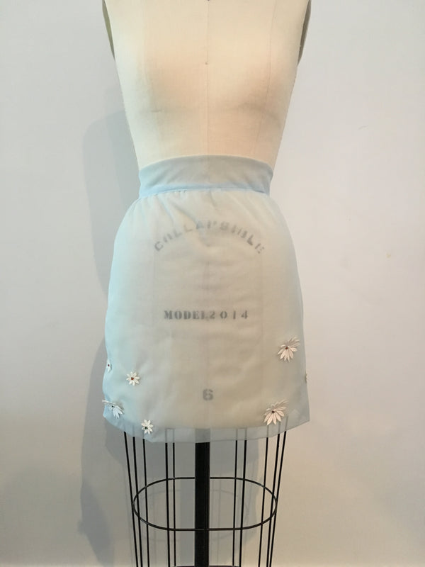 VINTAGE sheer pale blue hostess apron with white daisy detail, NS