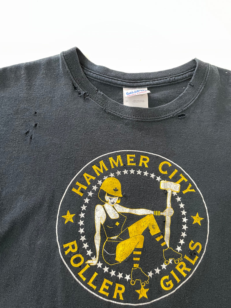 GILDEN Women's black cotton distressed "Hammer City Roller Girls" short sleeve crewneck tee, S