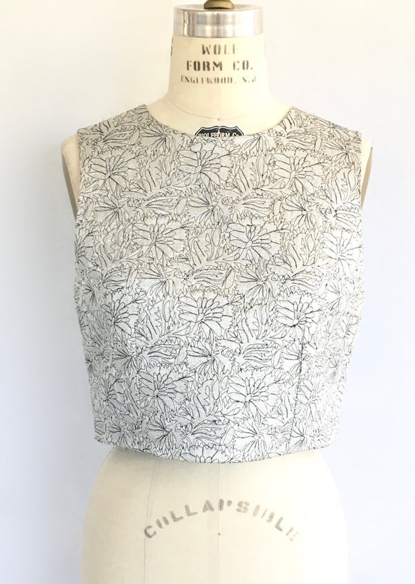 UNIQUE TOP SHOP Women's silver floral embroidered sleeveless crop top, 6