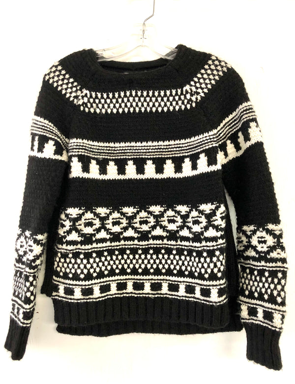 ZARA Women’s black & cream sweater w/ Aztec pattern, S