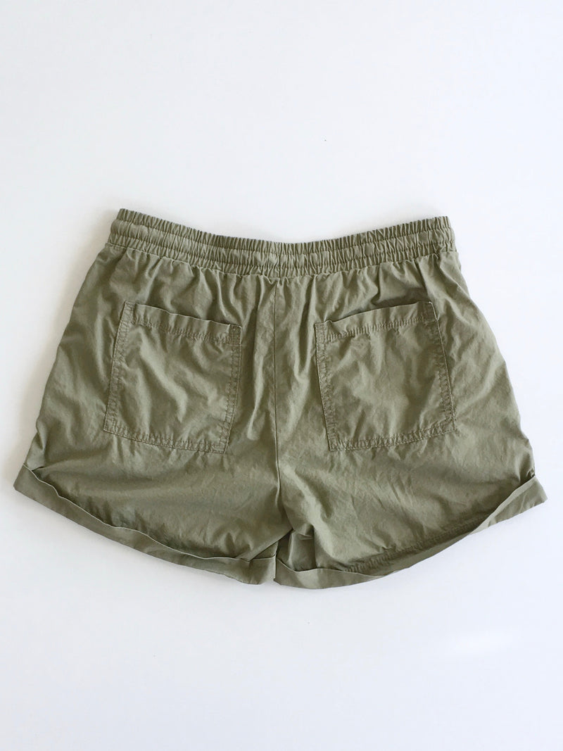 JOE FRESH Women's olive cotton elastic waist shorts w/ patch pockets cuffed hem, XS