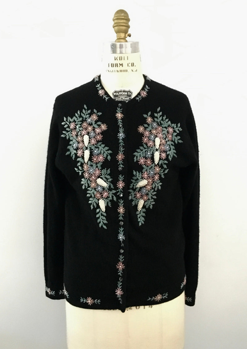 VINTAGE 1950s Women's black wool/cashmere floral beaded cardigan, S