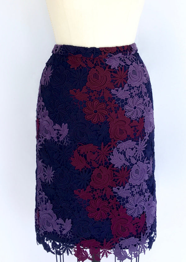 LORD & TAYLOR purple, lavender & burgundy lace pencil skirt w/ back slit, 0
