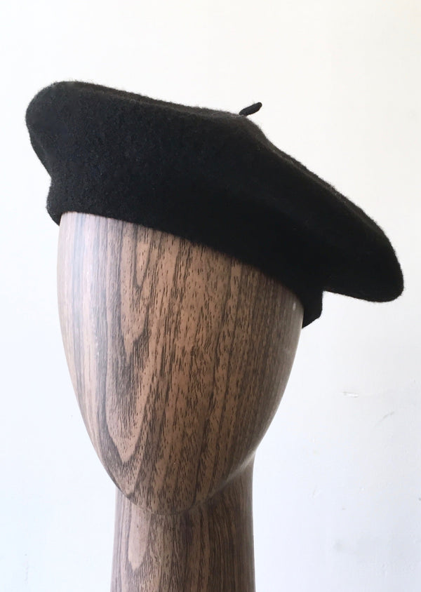 Unisex 100% wool black classic beret