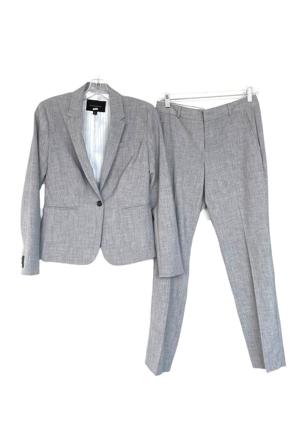 BANANA REPUBLIC Women's grey single breasted pant suit, 2