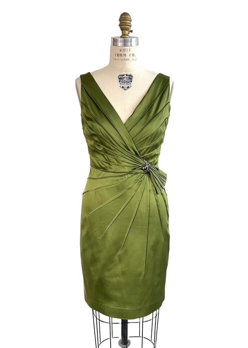 JONES NEW YORK green satin pleated v-neck dress w/ jewelled detail, 8