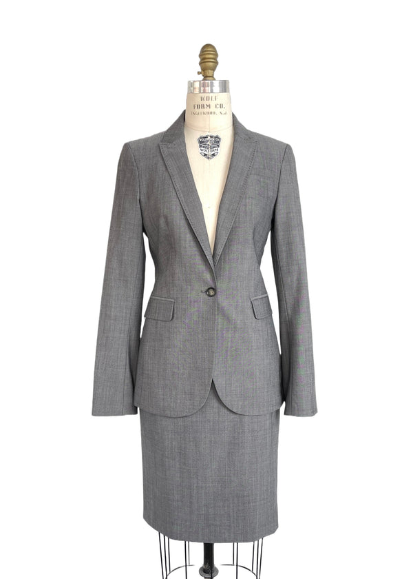 BANANA REPUBLIC Women's medium grey wool one button suit w/ knee length skirt, 6