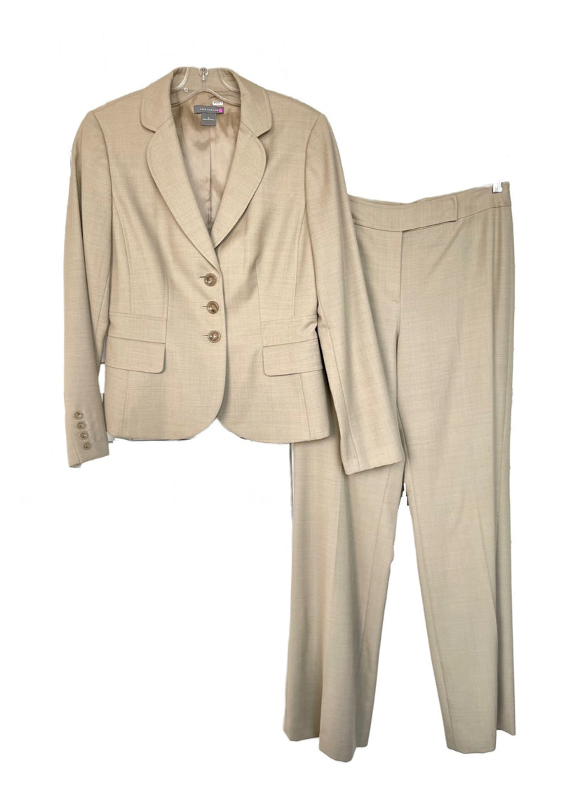 ANNE TAYLOR Women's beige birdseye 3 button blazer wide leg pant suit, 4