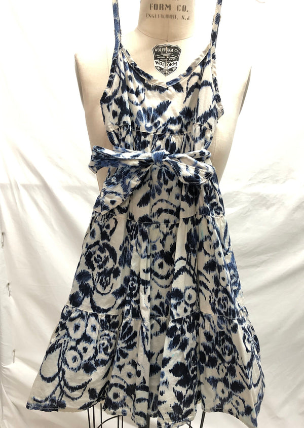 GAP Girls navy/cream floral print ikat dress w/ empire waist, 5/6