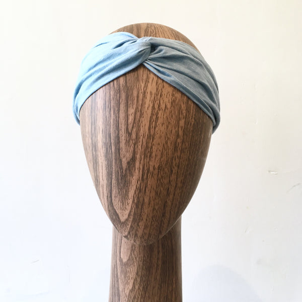 HAIR ACCESSORY blue chambray knot head wrap