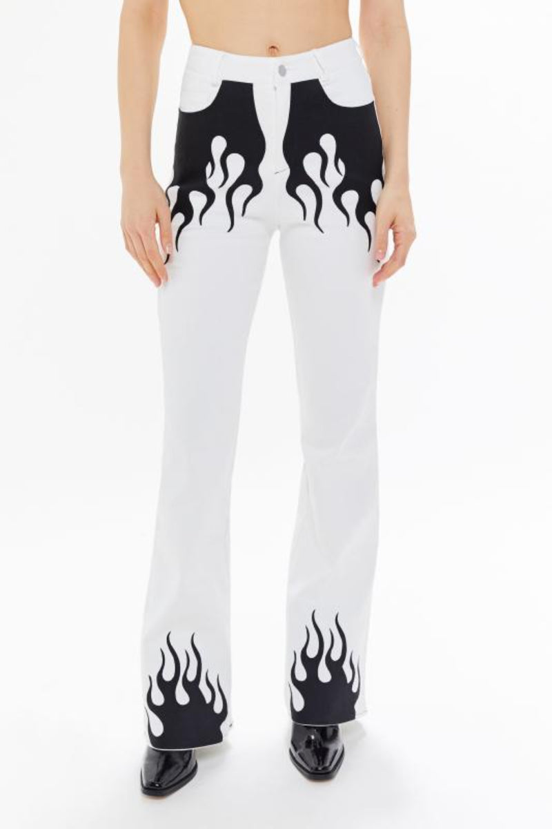 I AM GIA Women's white w/ black flame "Quinni 2.0" highrise flare jeans, S