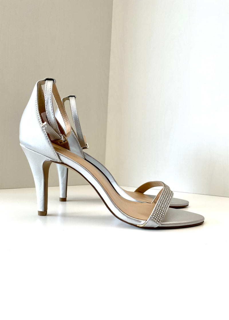 EXPRESSION silver "ALLIE" high heel sandal with crystal toe strap & ankle strap 3.75", 9