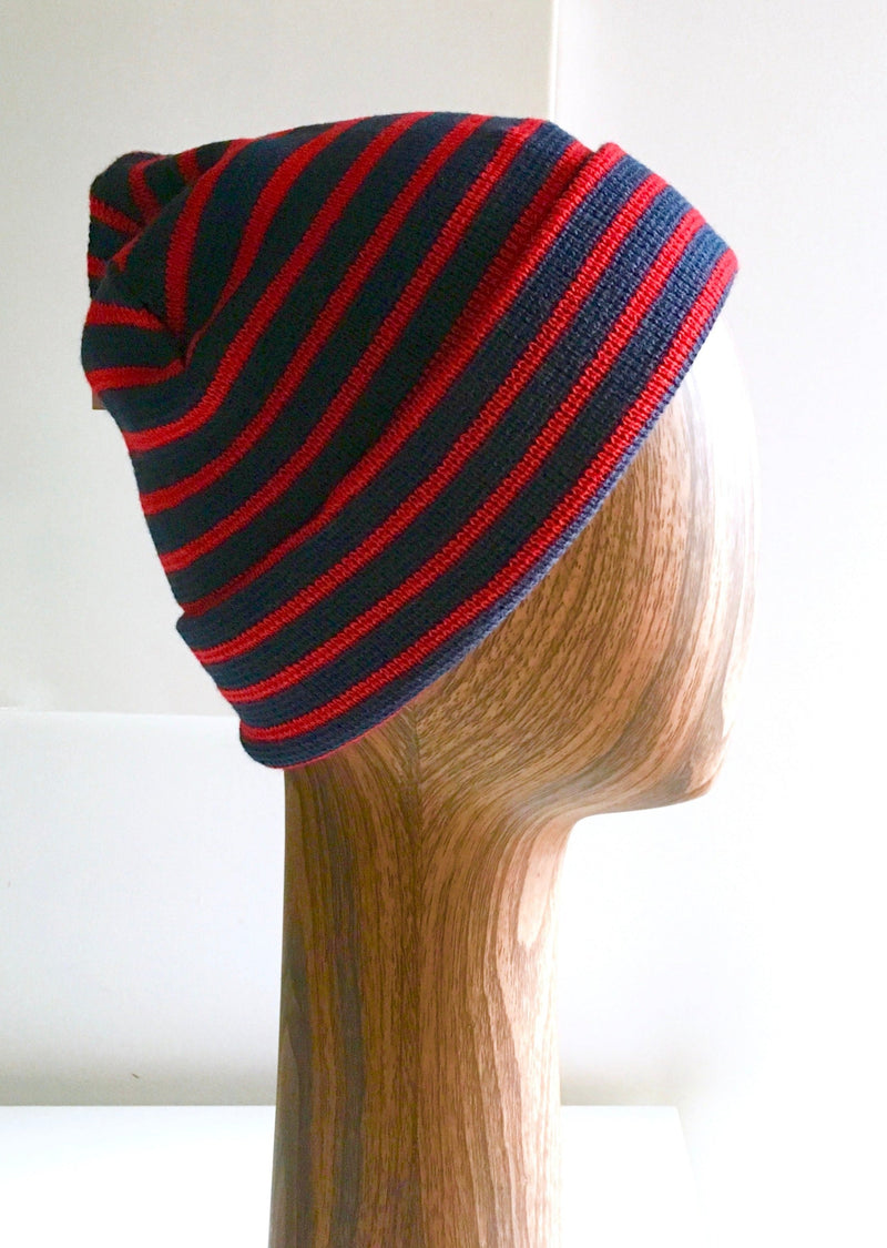 OLD NAVY Unisex navy/red stripe cuffed beanie, NS