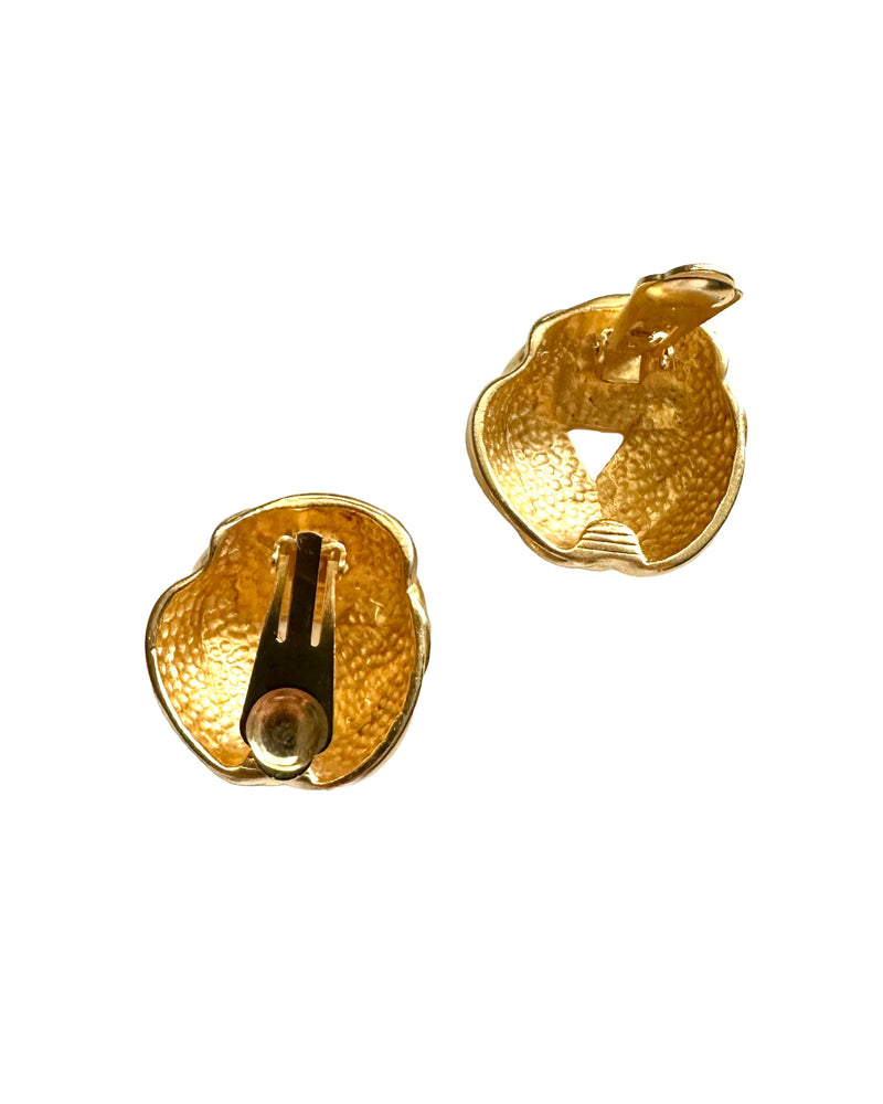 VINTAGE VIVIANE GUENOUN 90's matte gold clip-on earrings