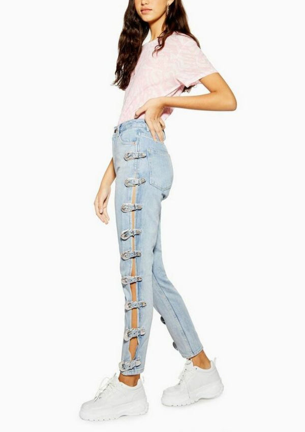 TOPSHOP Womens light wash high-rise "Mom" western buckle jeans, 6
