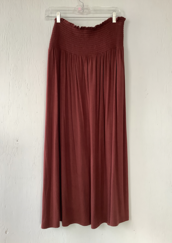 GAP Women’s rust jersey sheared elasticized waistband maxi skirt, 18
