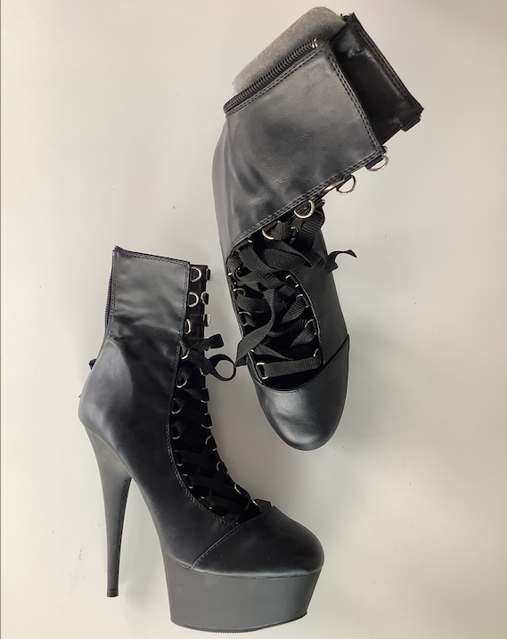 DELIGHT Women's black platform lace up front ankle boot 6" stiletto, 9