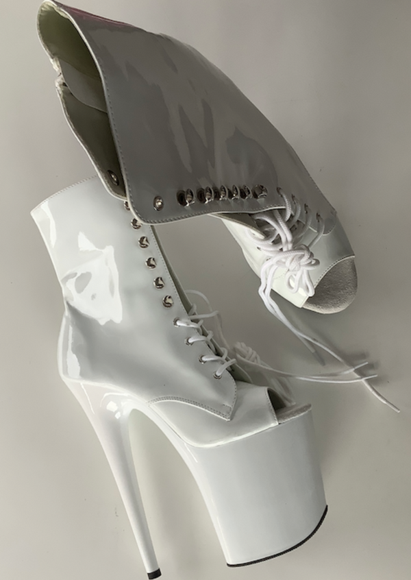 PLEASER Women's white patent "Flamingo" boots  w/ open-toe platform 8" stiletto, 9