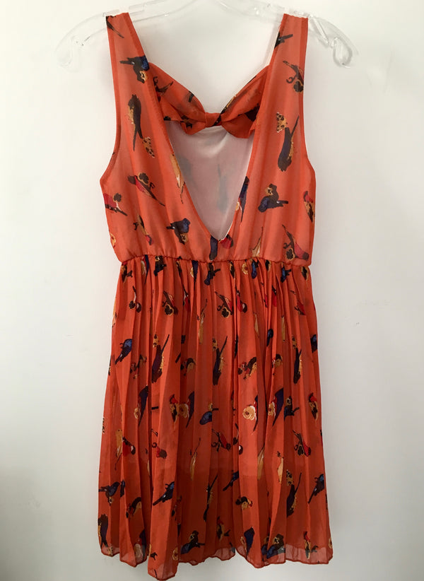 DRESS Women's orange chiffon bird print sleeveless pleated dress, S/M