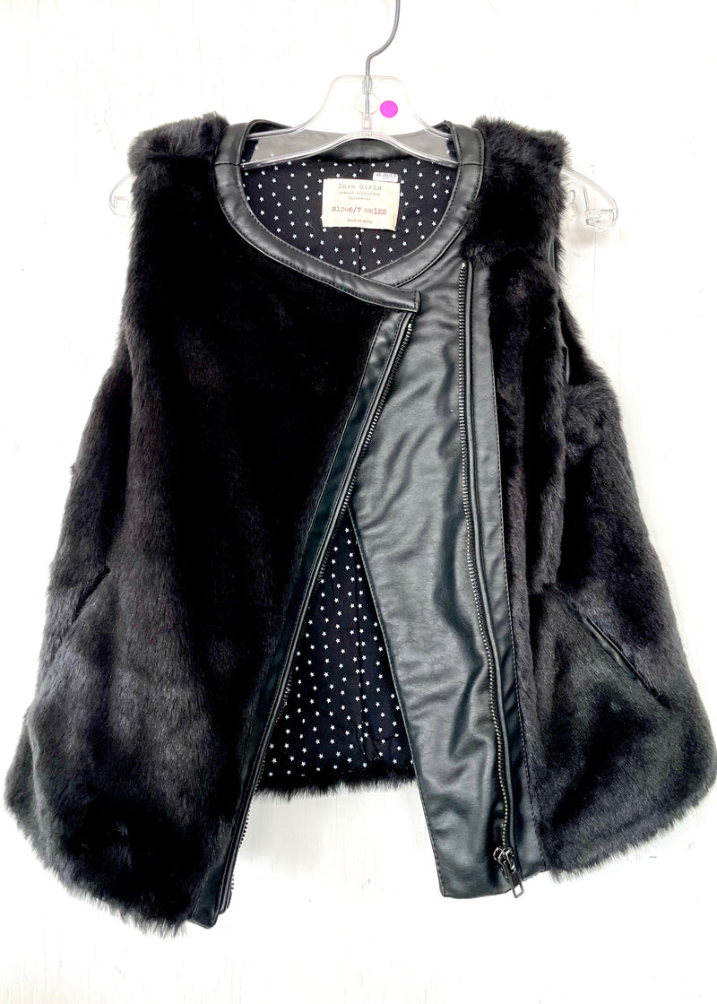 ZARA Girl's black faux fur moto vest w/ leather trim, 6/7