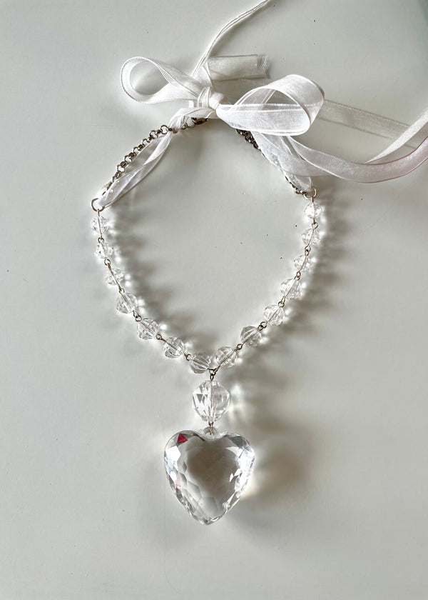 LE CHÄTEAU VINTAGE clear faceted beaded necklace, large heart charm w/ organza ribbon closure