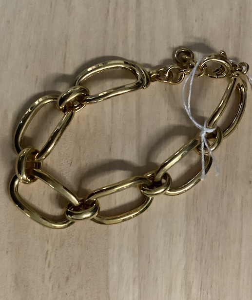 WOMENS BRACELET gold tone large oval link chain bracelet