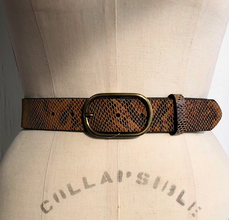 ANTHROPOLOGIE Women's taupe snakeskin print 1.25" wide belt, w/ brass oval buckle, S
